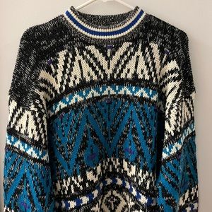 Vintage funky pattern sweater size L
